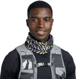 BUFF Schal Coolnet UV 5 BUFF Schal Coolnet UV -McKinley Geschaft 131383 555 BILD03 20230320
