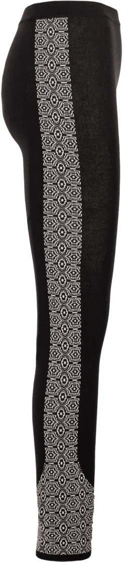 ALMGWAND 1928 Damen Tight EHRWALDERALM -McKinley Geschaft 82228AD 21 01 BILD04 20210814