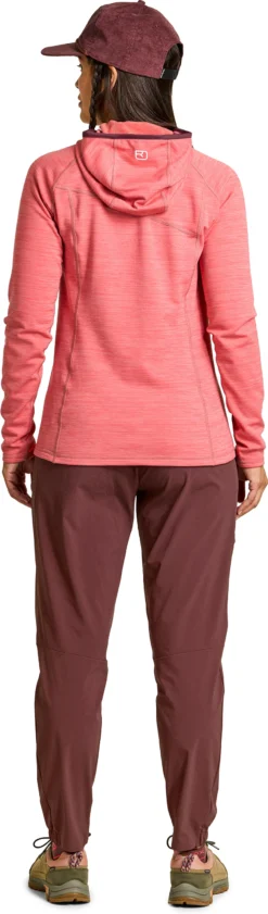 ORTOVOX FLEECE LIGHT HOODY W -McKinley Geschaft 87186 35301 BILD03 20221221